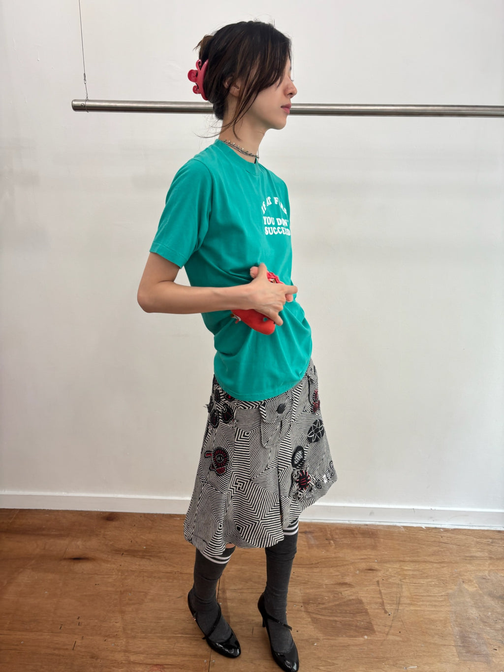 80's turquoise print tee