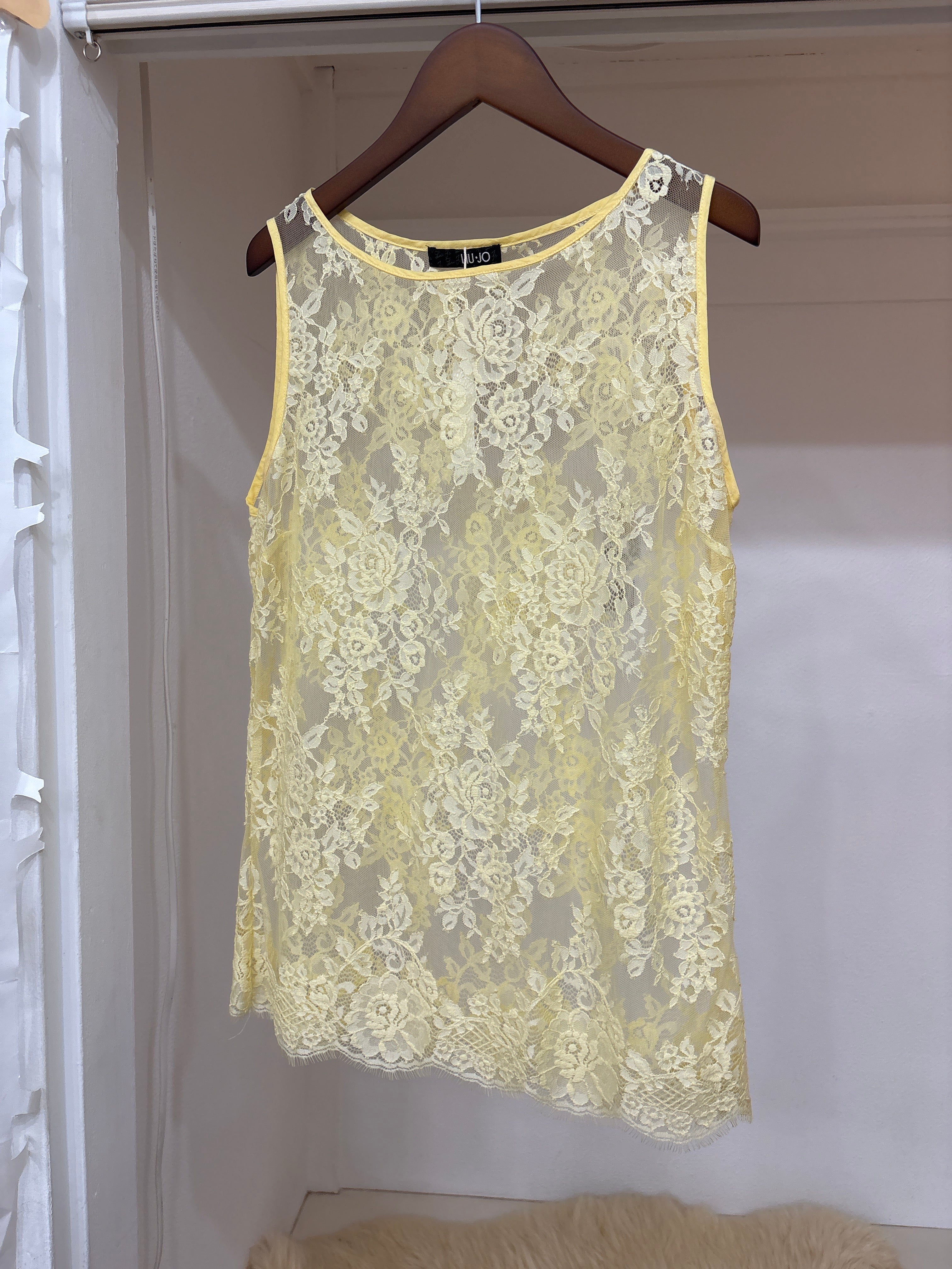 Cream lace tank