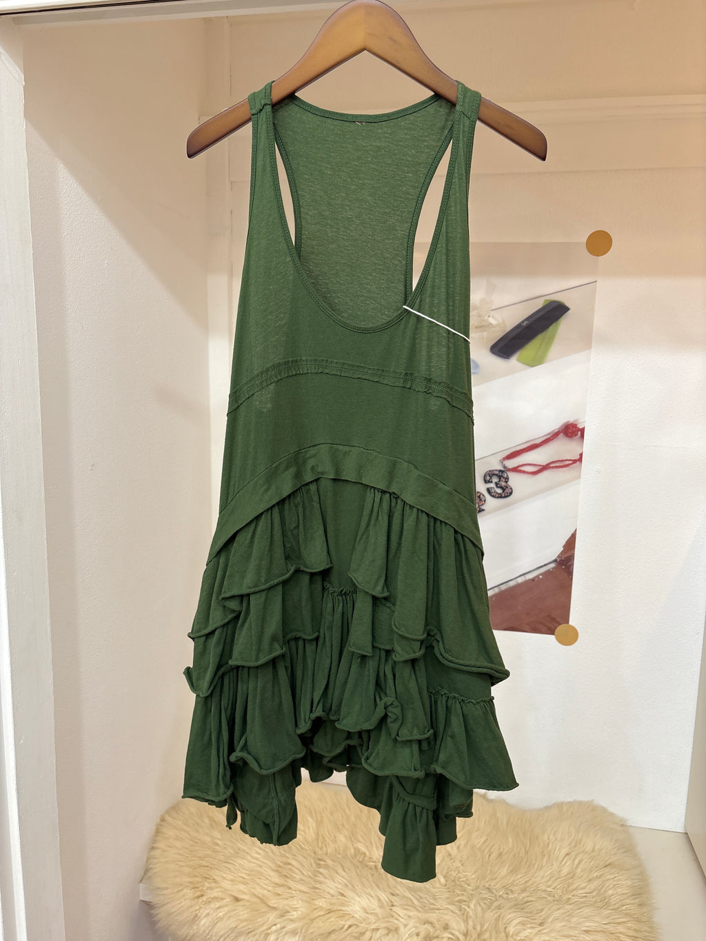green frill dress