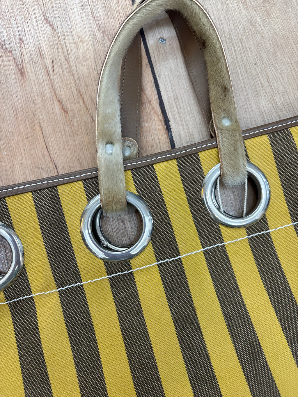 yellow stripe bag