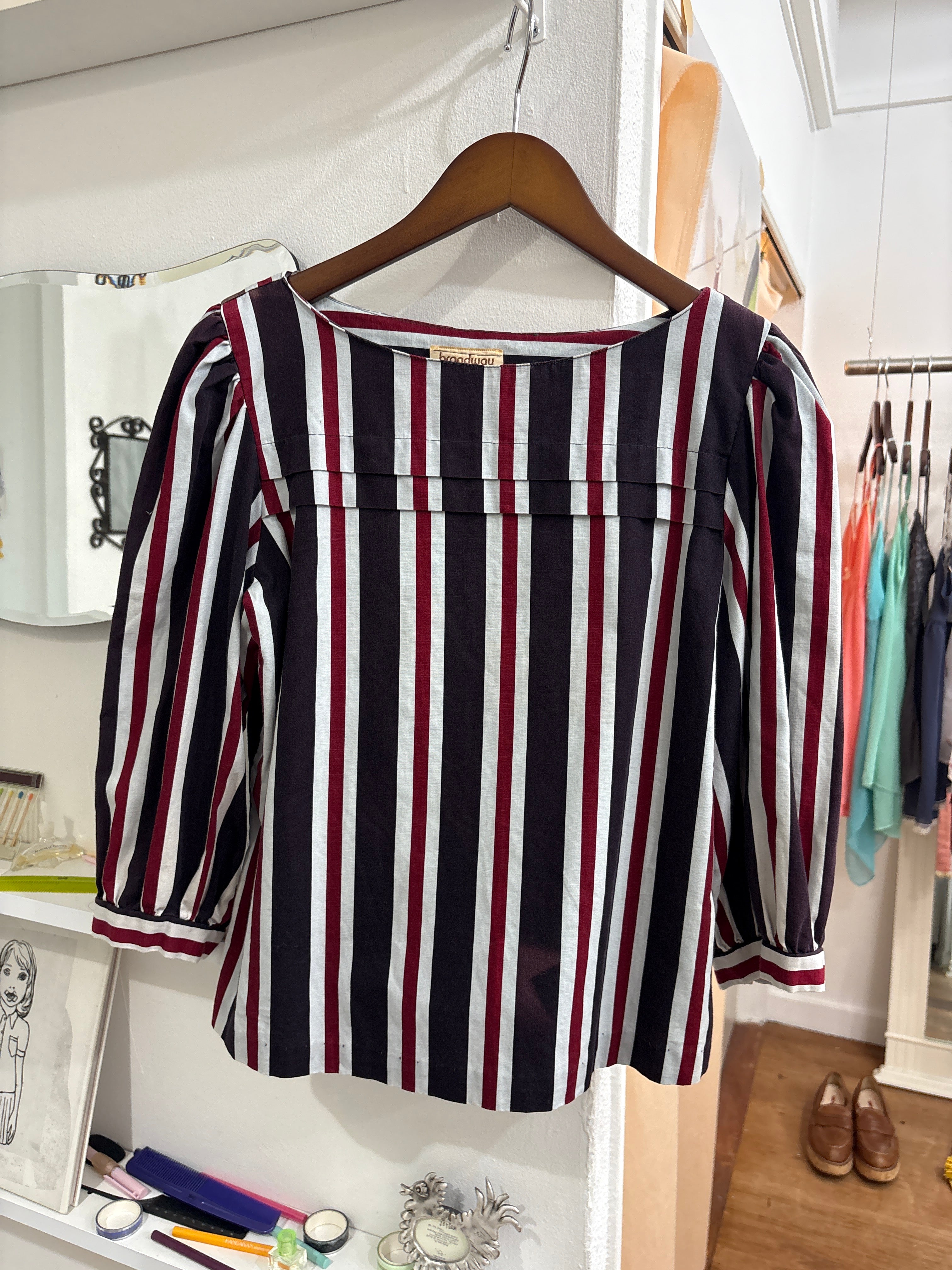 stripe top