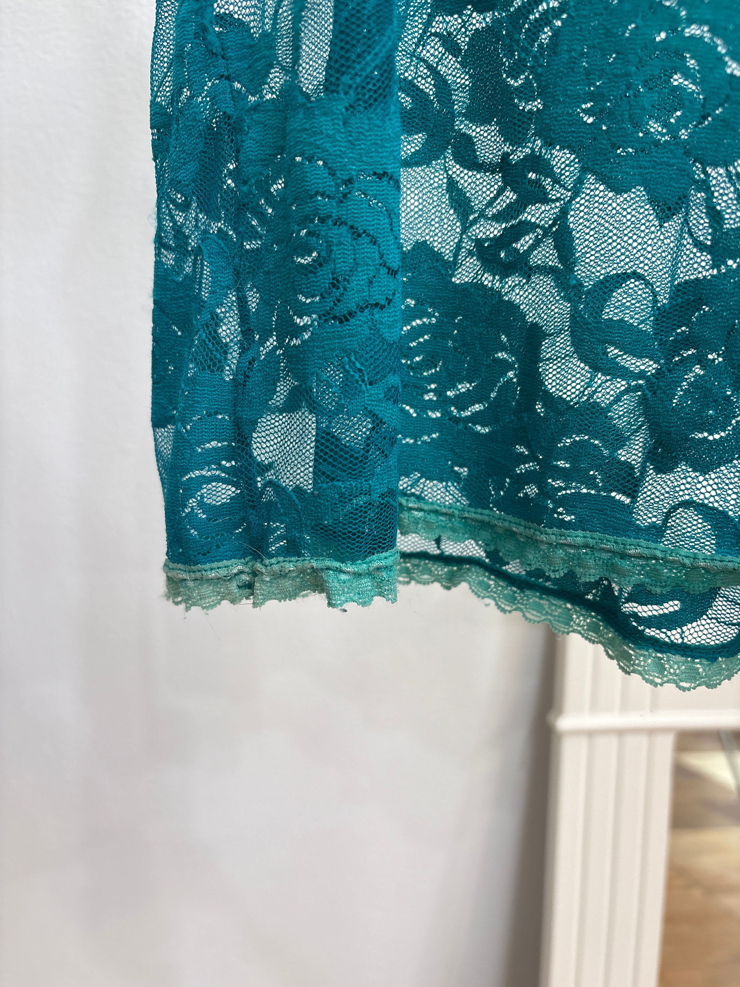 turquoise lace cami