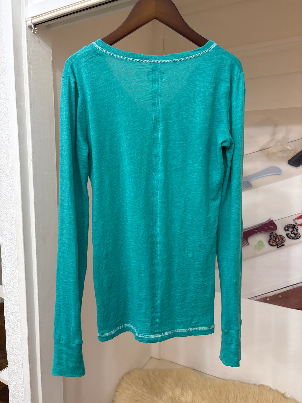 turquoise top