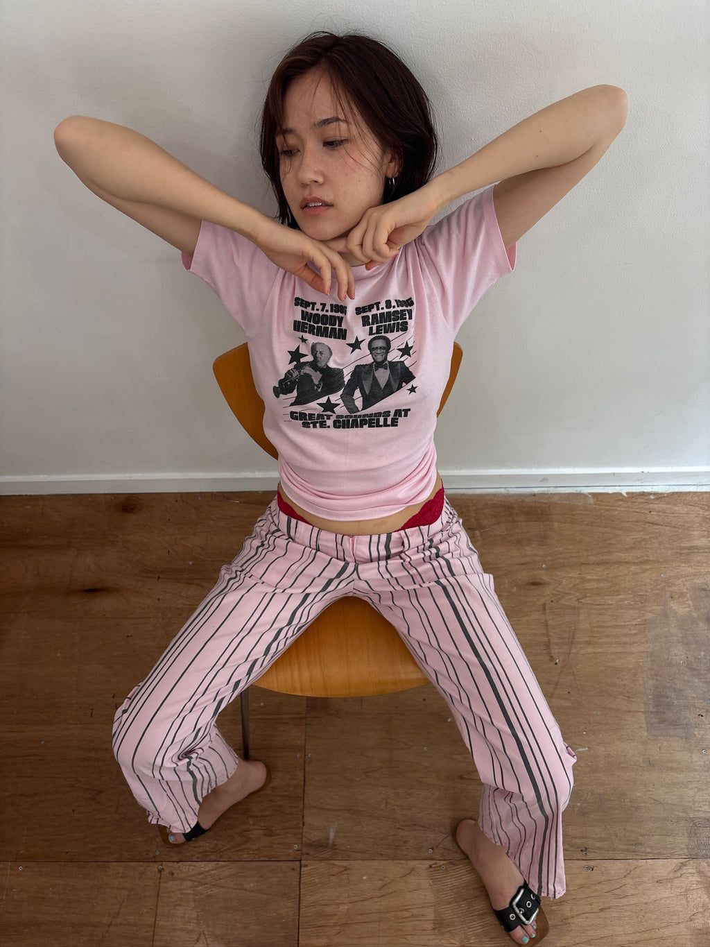80s pink tee