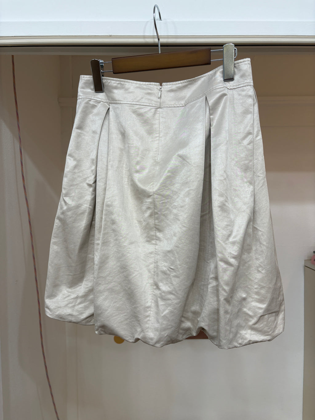 white satin ballon midi skirt