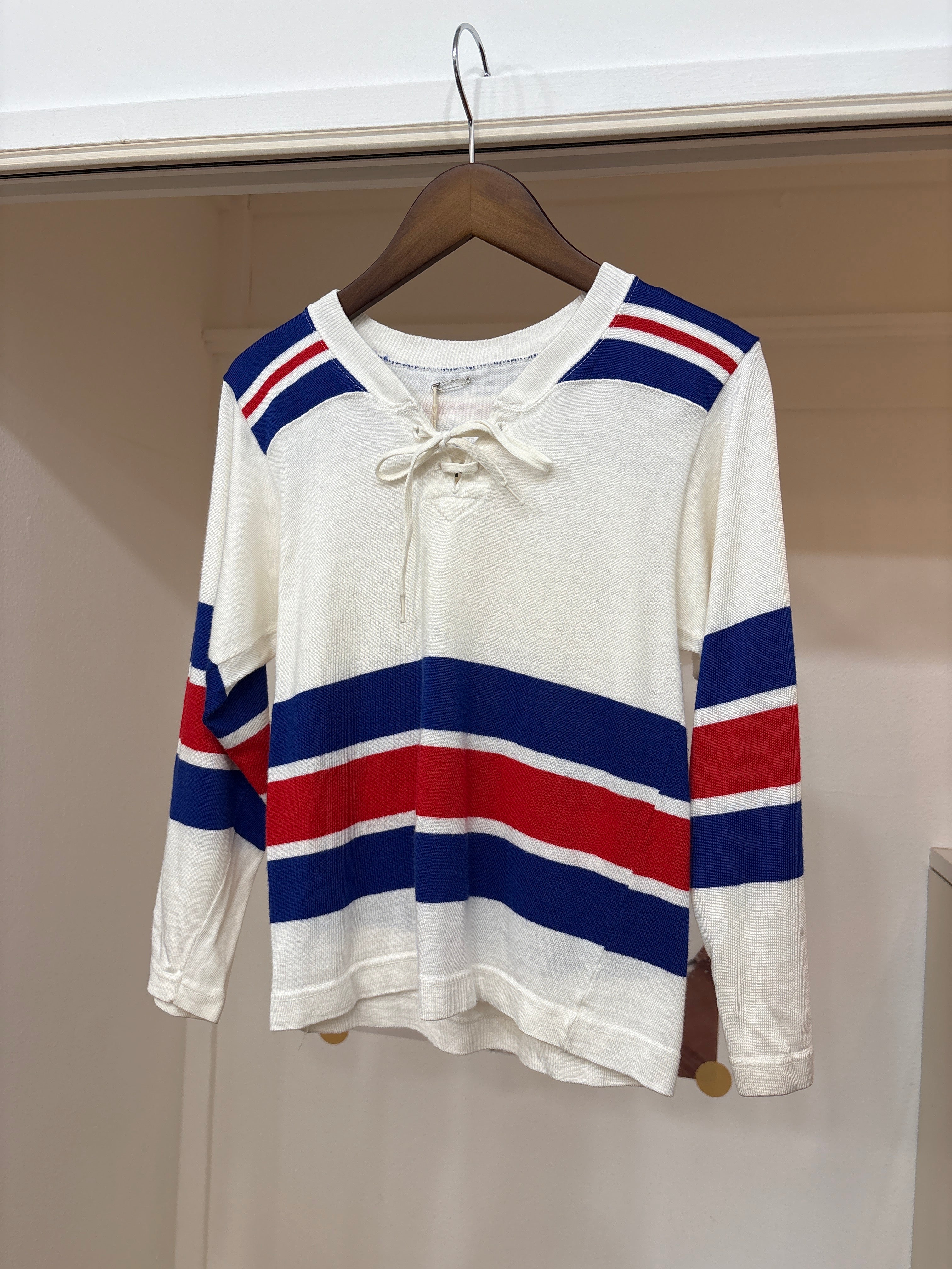 border top
