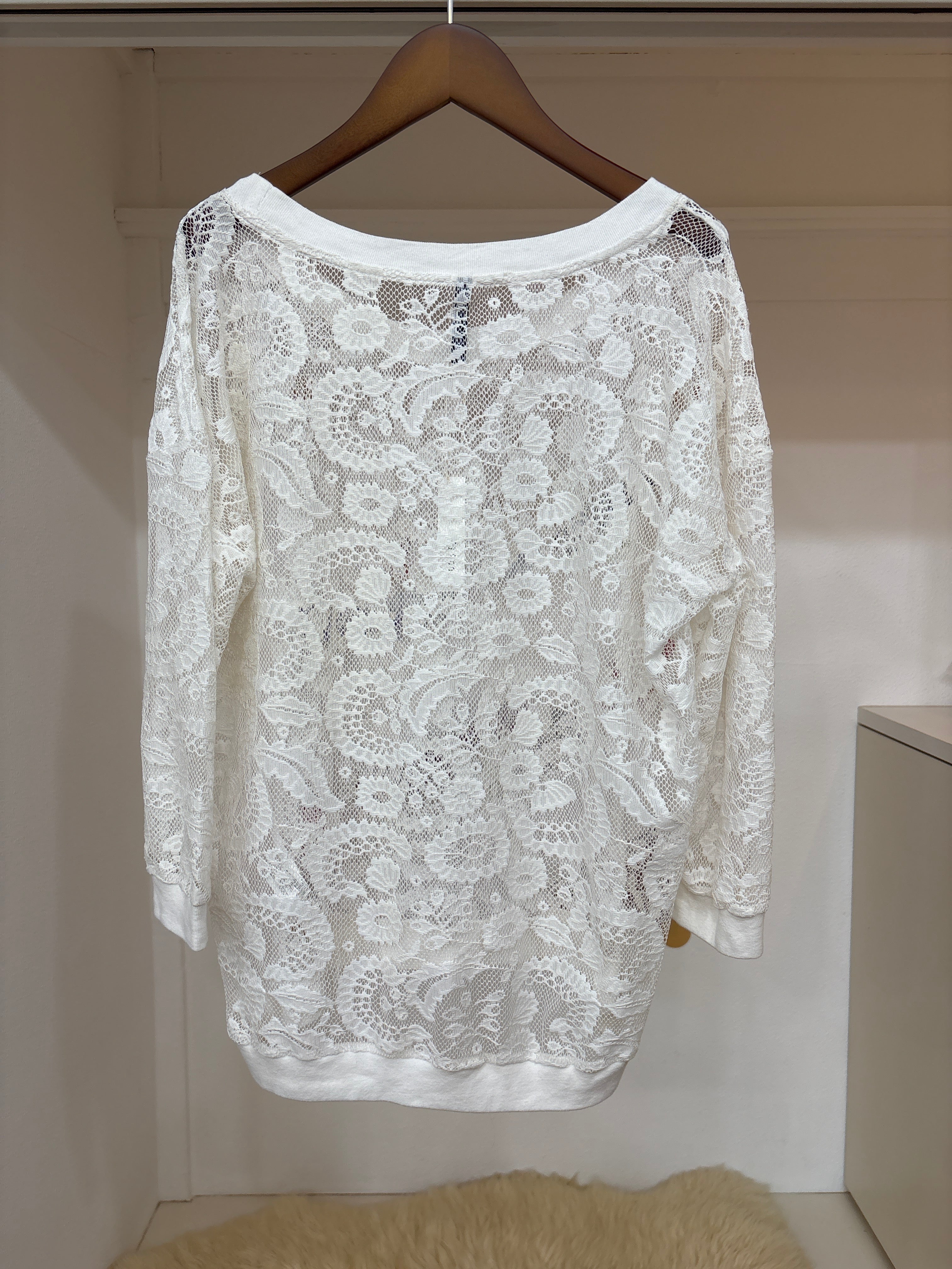 white lace pullover