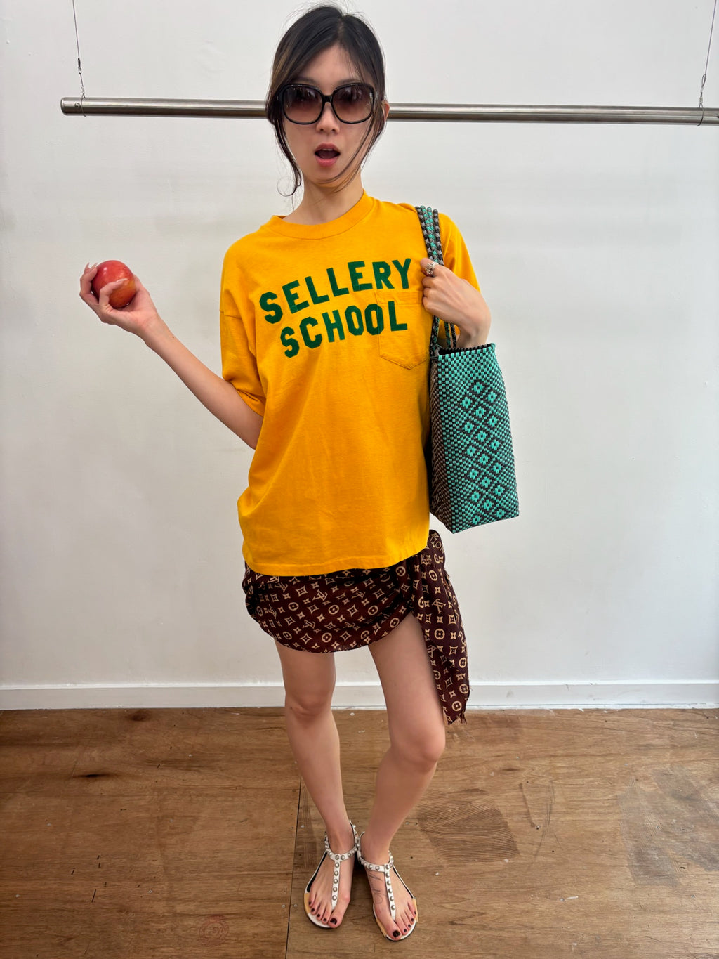 80's yellow tee
