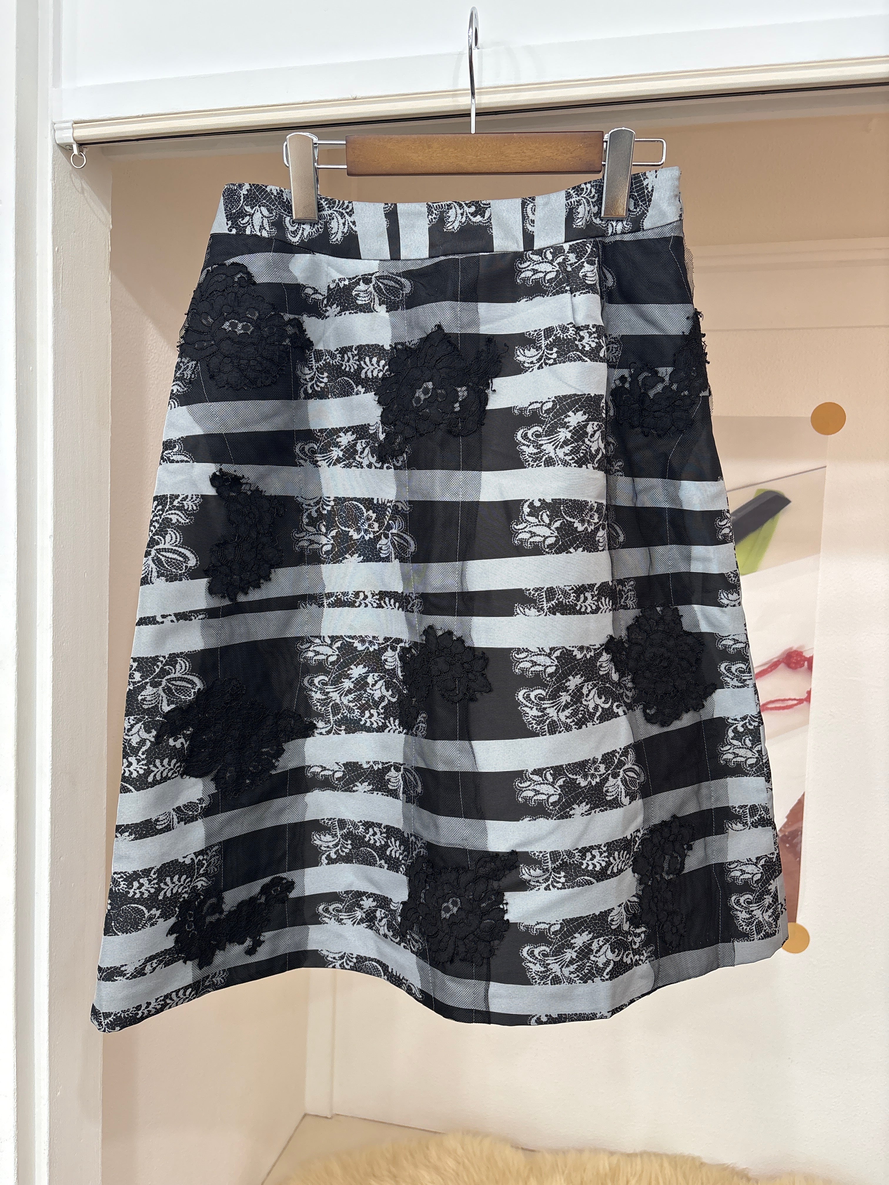black border lace skirt