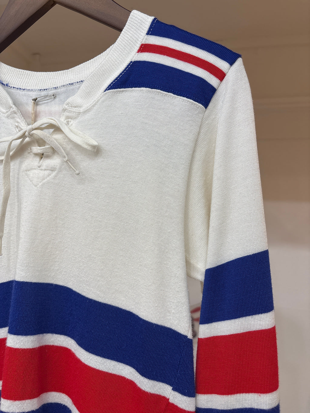 border top
