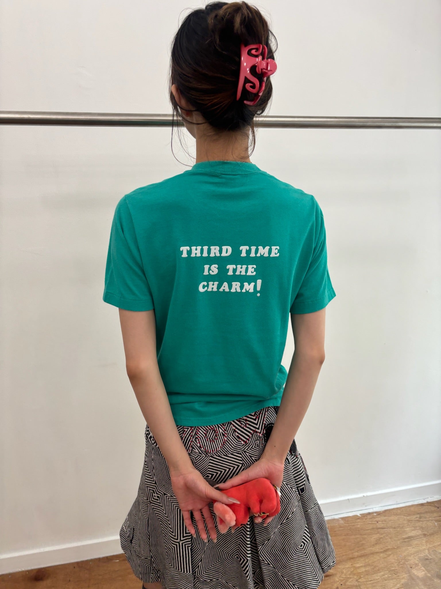 80's turquoise print tee