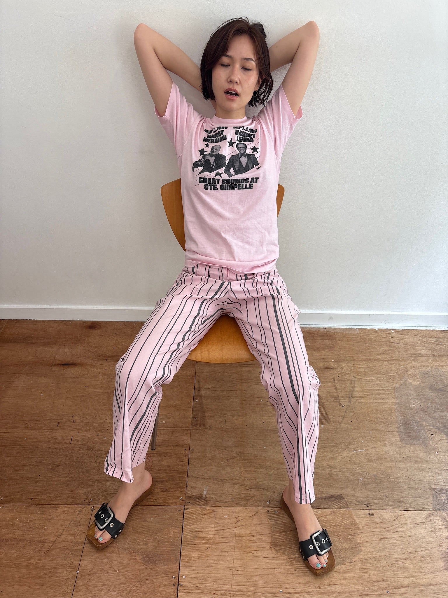 80s pink tee