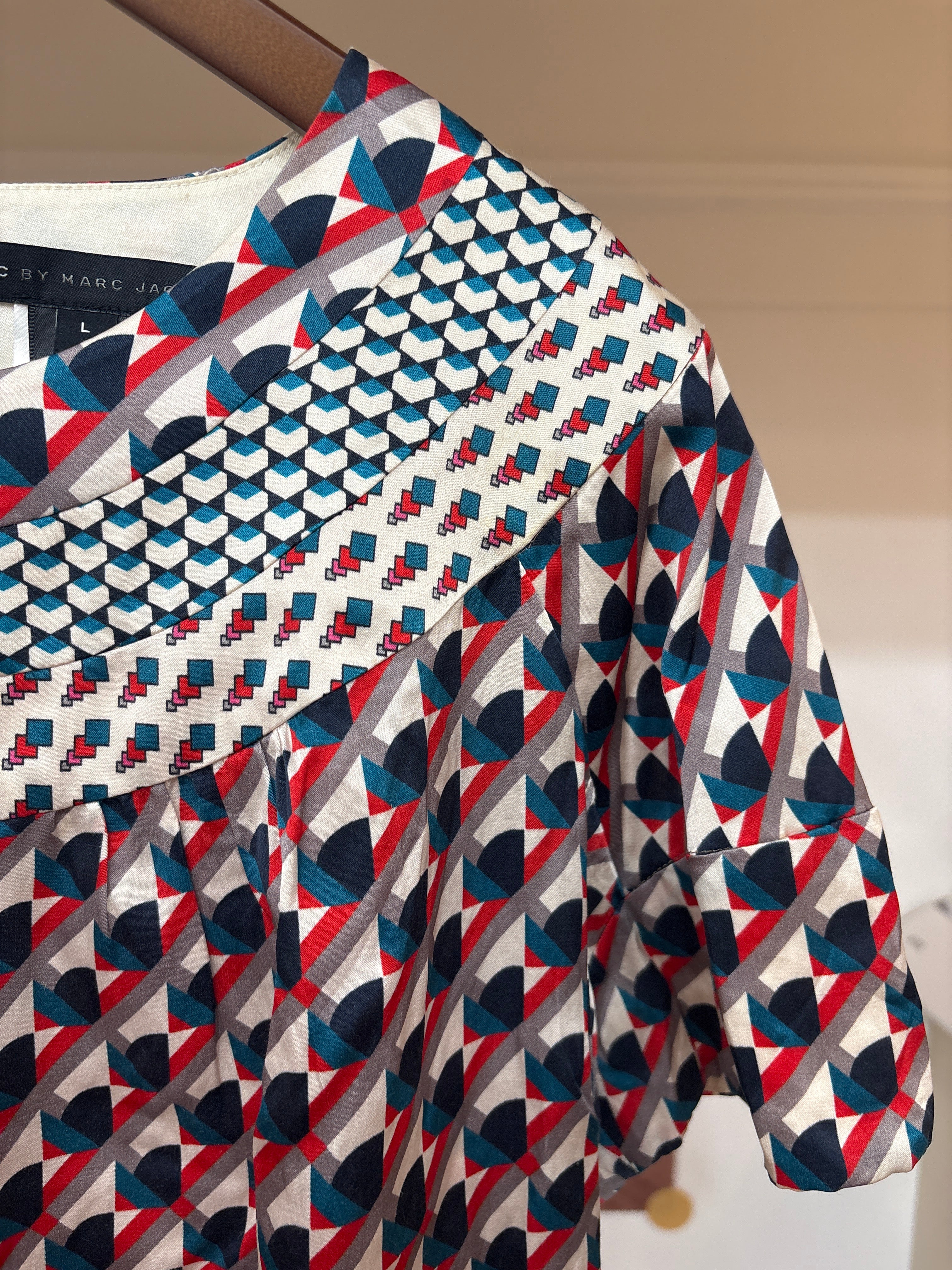 marc by marc jacobs pattern top