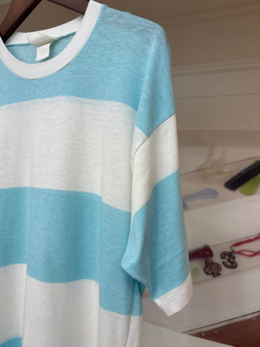 70's sky blue border tee