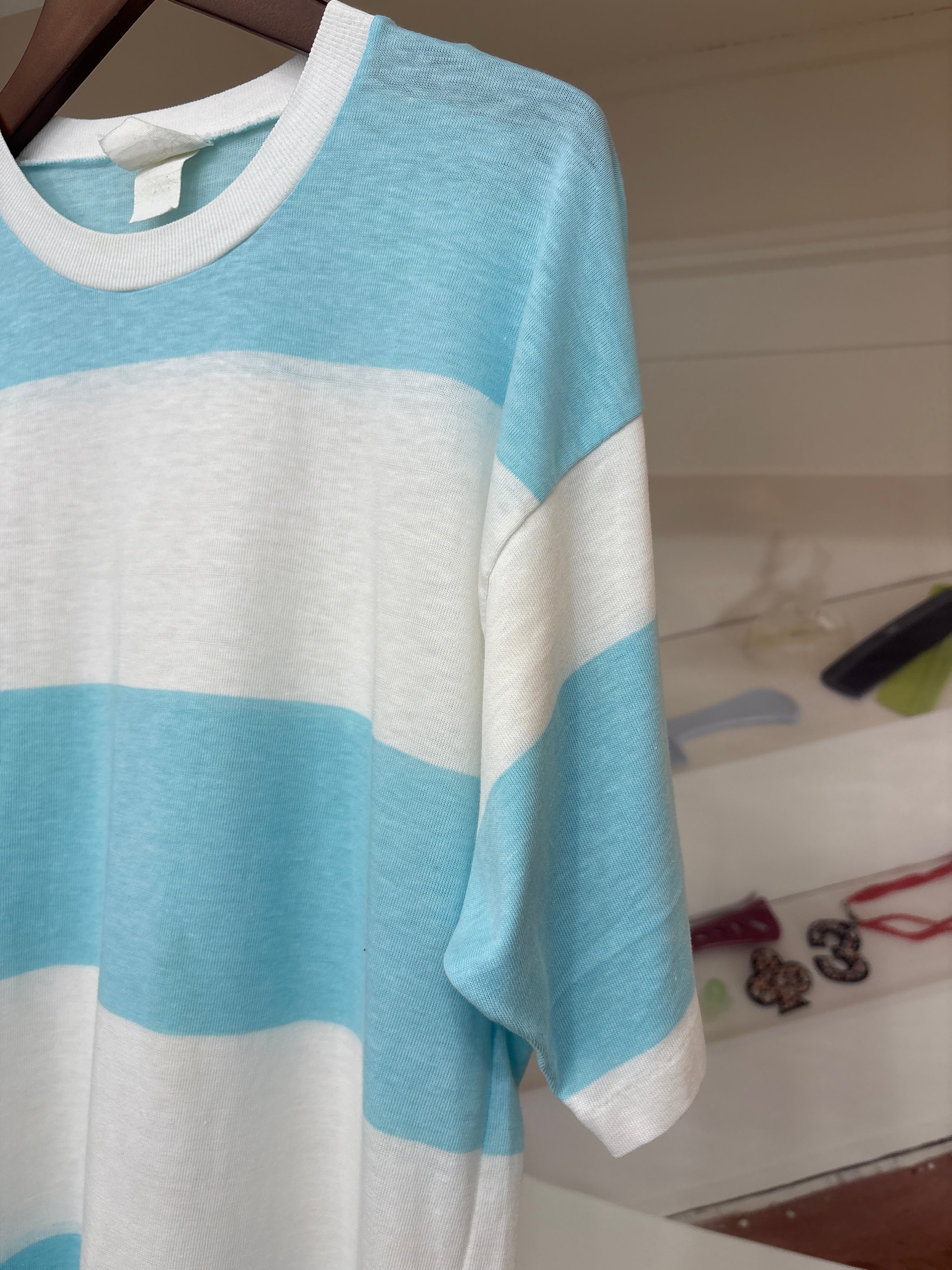 70's sky blue border tee