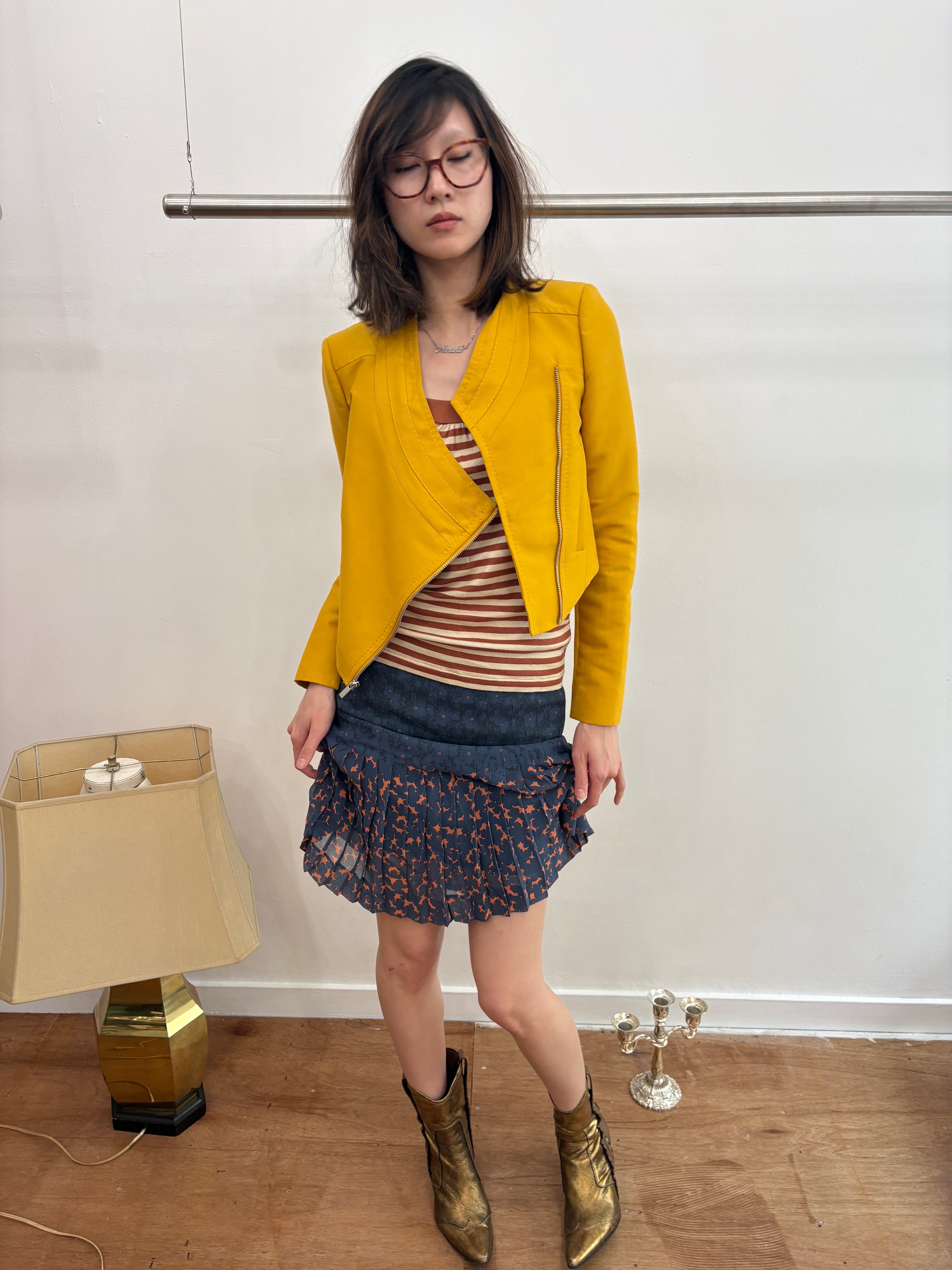 marc by marc jocobs border top