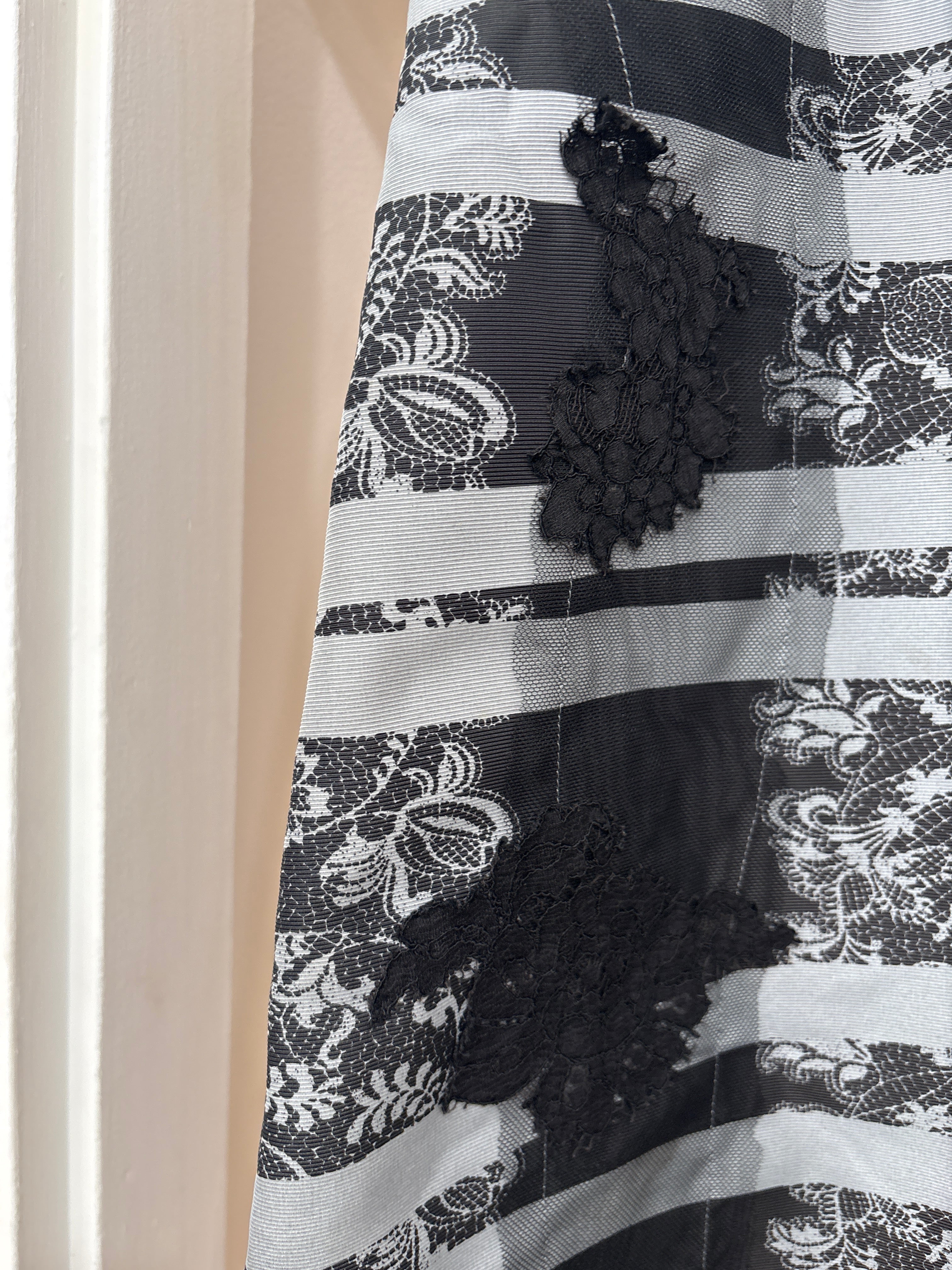 black border lace skirt