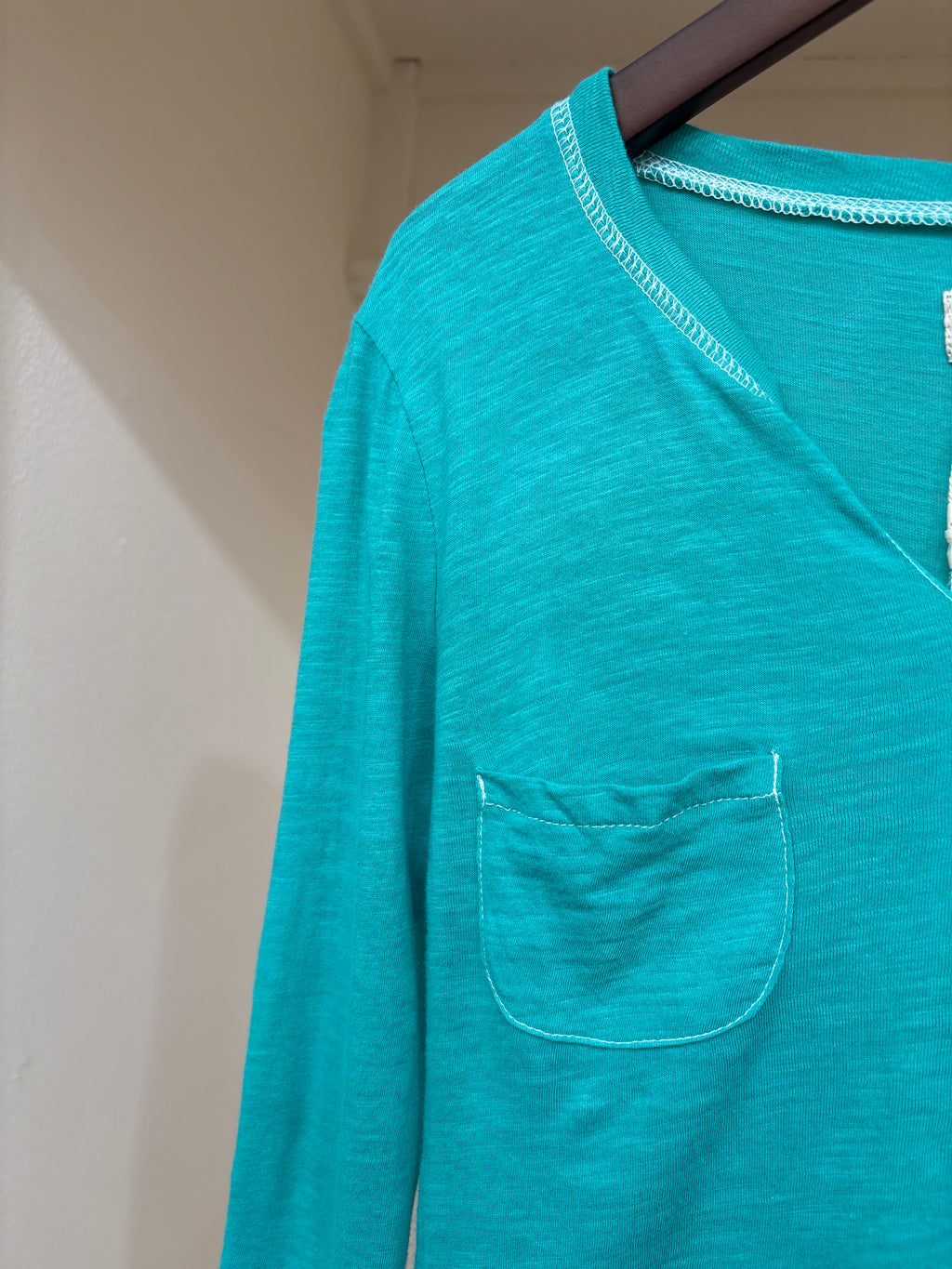turquoise top